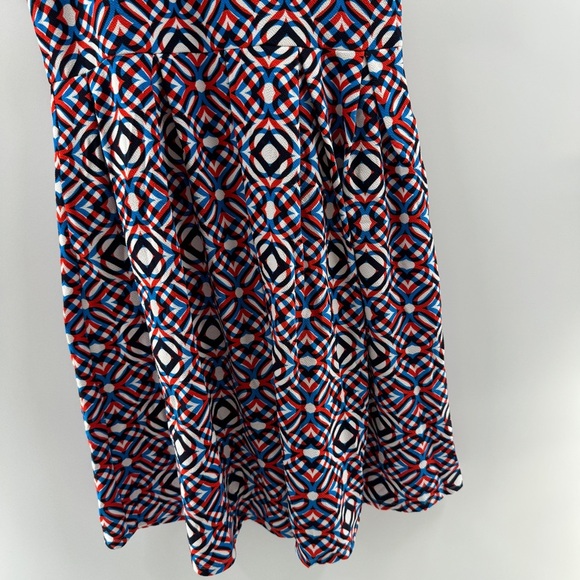LuLaRoe Amelia Dress 2XL NWT — Classic Fit & Flare with Pockets - Picture 4 of 8